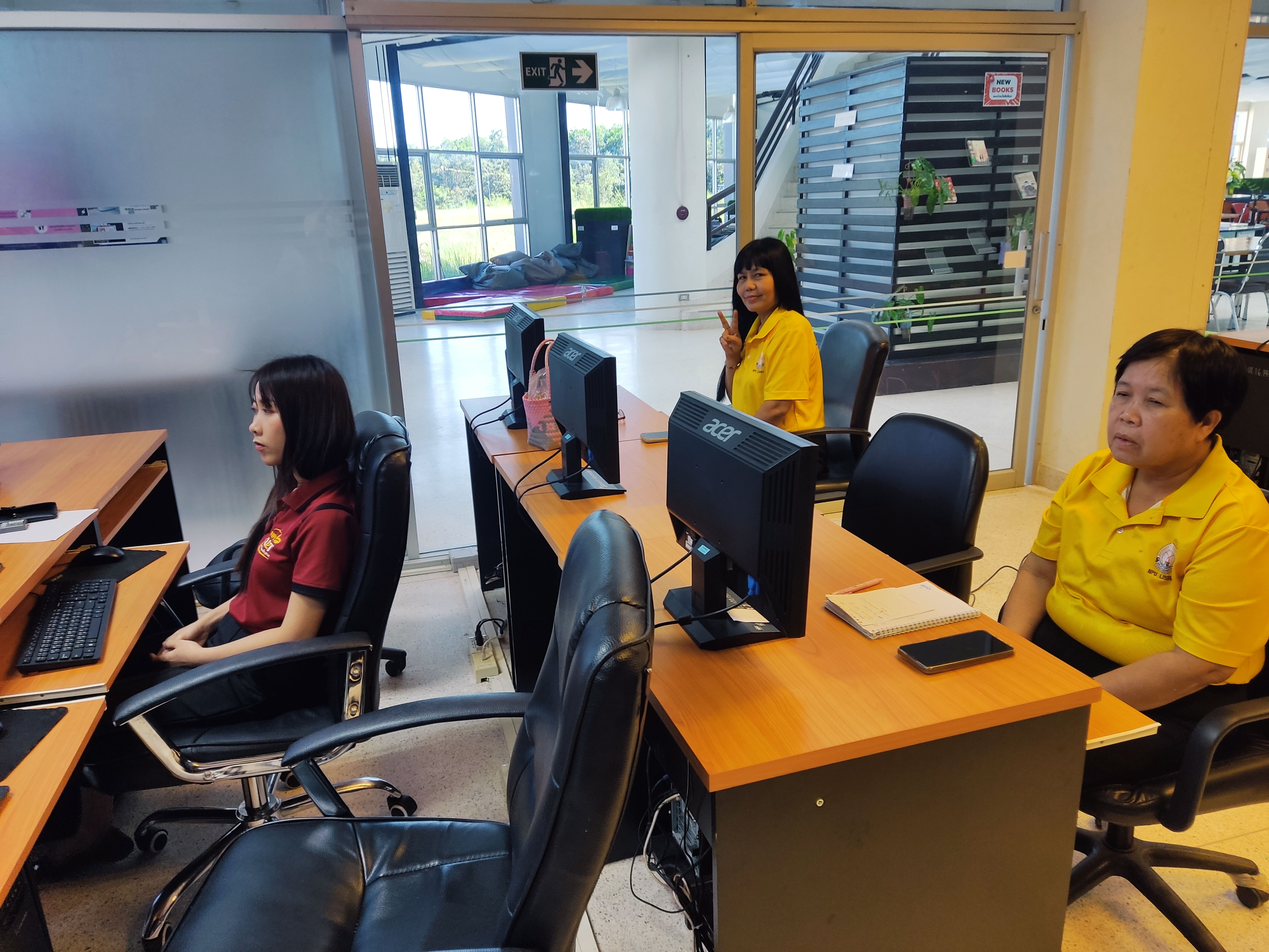 ภาพที่ 11