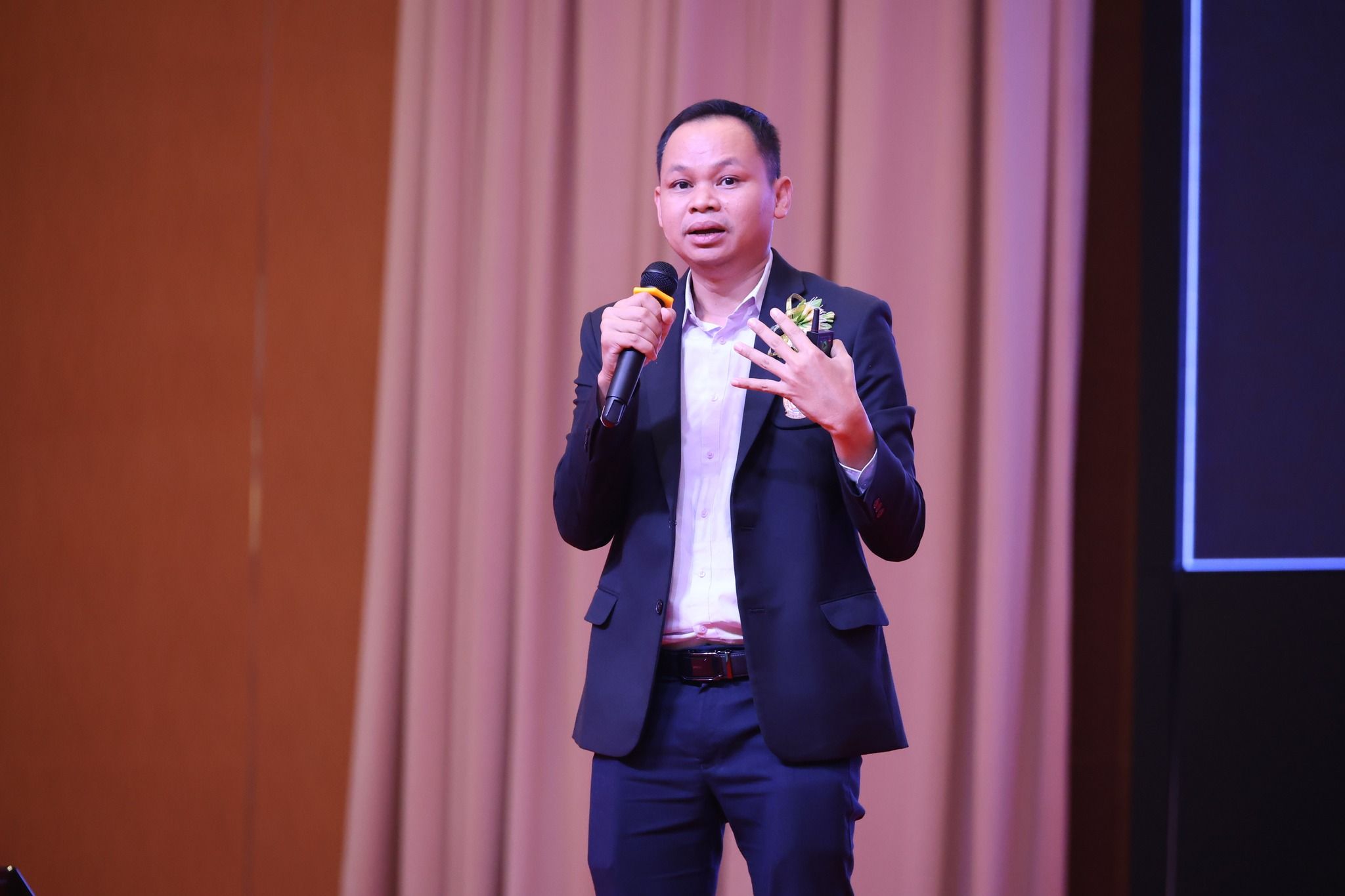 ภาพที่ 48