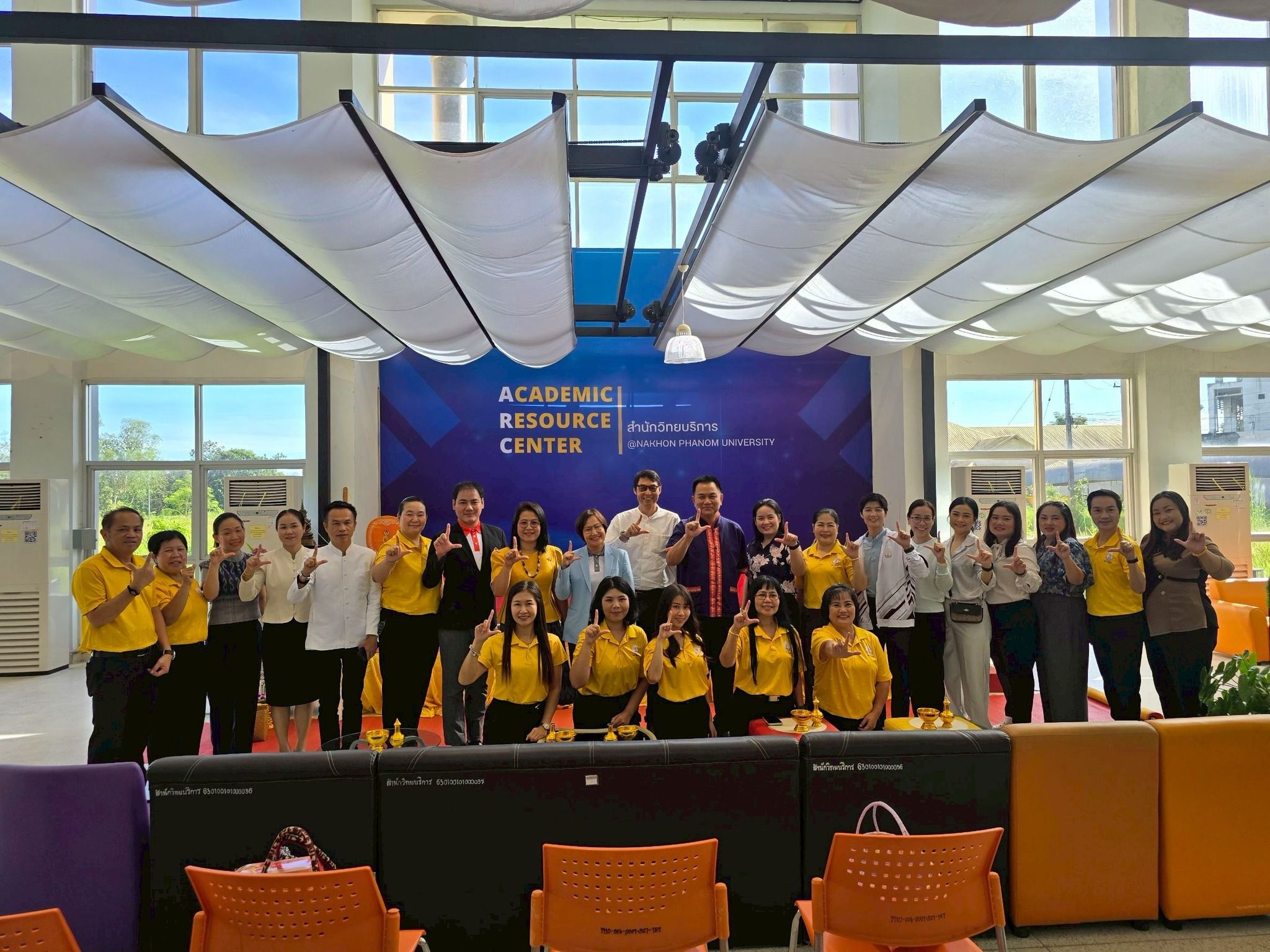 ภาพที่ 9